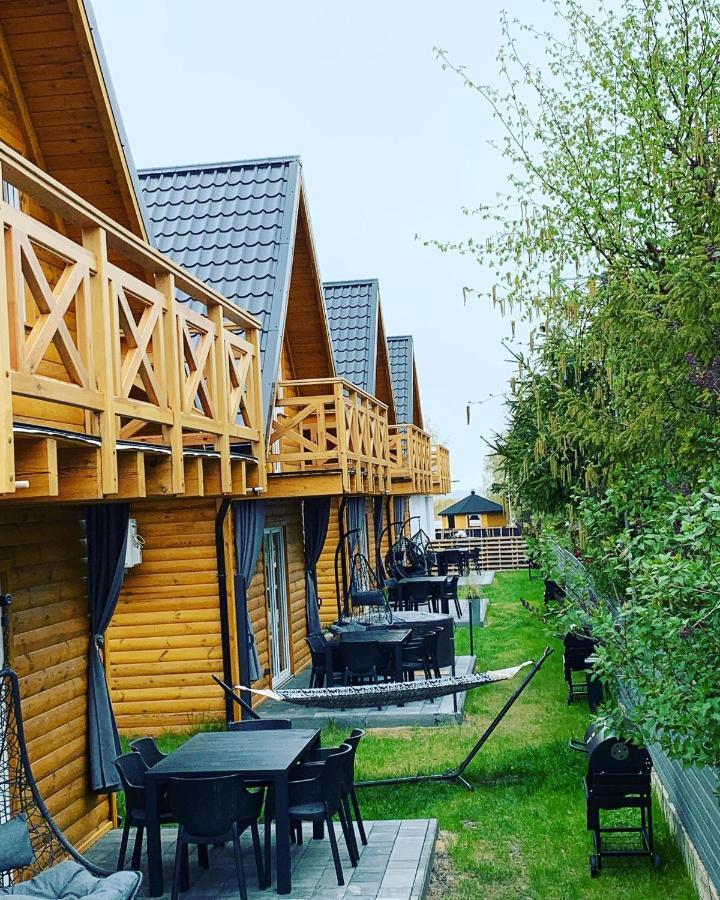 Na Jeziornej Domki Wypoczynkowe Zarnowska Exteriér fotografie